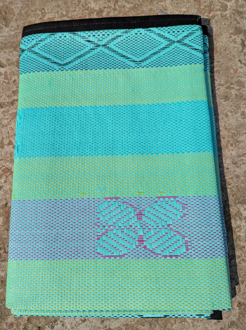 প্রিমিয়াম ফোল্ডেবল মাদুর – রঙিন ডিজাইন